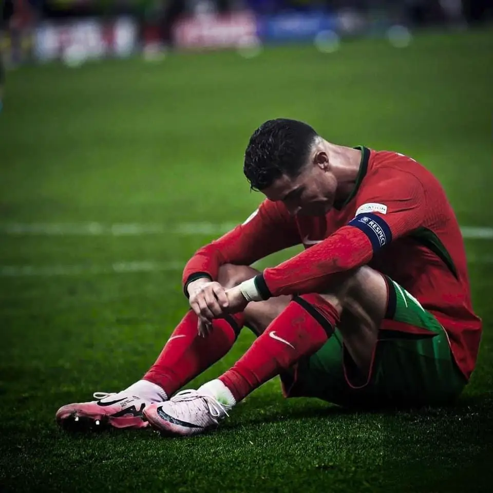 Tạm biệt Euro 2024 portugal 🇵🇹. Mãi yêu anh Cristiano Ronaldo 🫶❤️ #yêubóngđá #ronaldo_cr7 #pepe #portugal🇵🇹 #xuhuongtiktok #EURO2024 