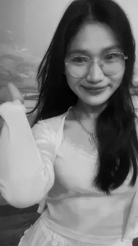 Mình yêu chính sự lạc quan và yêu đời của mình😍✨#lacquan #yeuthuong #yeudoi #healing #xiu1626 #xuhuong #xuhuongtiktok #viral #fypシ #fyp #status #slowmotion 