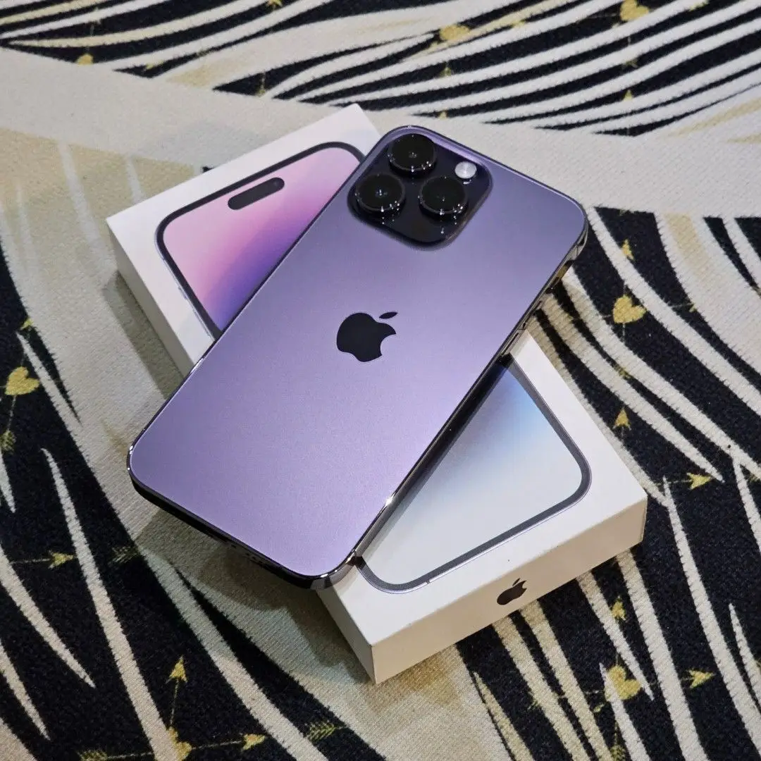 iPhone 14 Pro Max Deep Purple Like New Under Official Apple Warranty Details Model iPhone 14 Pro Max Storage 256GB Color Deep purple Condition New stuff Information • iPhone 14 pro max 256GB • Only 1 Month • No Dents No Scratches! • 100% battery health! Price RM420