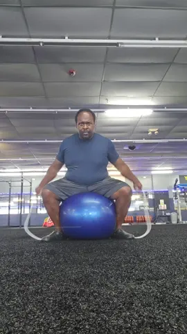 giovannijackson123456#sim I'm jump roping on the stability ball  at the coops gym in saginaw mi