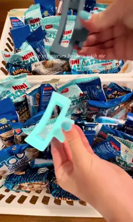 make my nurses baskets with me 36 weeks pregnant! I went with a blue theme for baby boy 🦋💙 can’t even put into words how thankful I am for nurses and doctors!! #nursesbaskets #babynursebasket #laboranddelivery #postpartum 