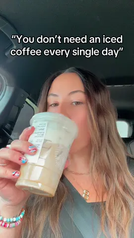 Can’t stop, won’t stop 🙅🏻‍♀️  #starbucks #icedcoffee #wompwomp #followtrain #followback #Lifestyle 