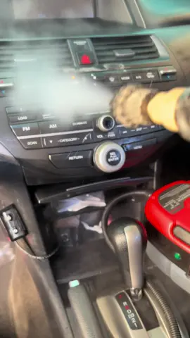 #vapor #calienteee #maquinadevapor #carsteamcleaner #carros #limpiando #limpieza #lavacarros #maquinadevaporparaautos #autos #maquinaparalimpiarbocinas #viral #tiktok #paratii #fyt #fypage #fypシ゚viral 