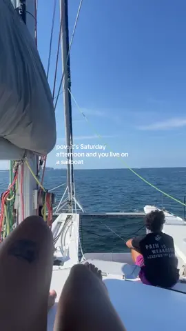 #sailingtiktok #sailinglife #boat #boattok 