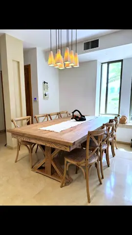 22 איש ב 10 שניות ❣️🤩 עוד לקוחה מרוצה שהתחדשה בפינת אוכל מעץ מלא של ארונסון. 100% עץ מלא, 100% יציבות בכל שלב, גלגלים נסתרים והכל בהתאמה אישית 😍. אז אם גם אתם אוהבים לארח,  תנו לנו להגשים לכם את החלום ❤️  ארונסון רהיטים  ⬇ התע״ש 13 כפר- סבא.בין השעות: א-ה: 10:00-17:00ו: 9:00-14:00להזמנות ובירורים חייגו: 📞 052-4447114.   #רהיטיםבהתאמה #רהיטיםמעץ #רהיטיםמעוצבים #חנותרהיטיםבכפרסבא #רהיטיםבשרון #חנותרהיטים #עיצוברהיטים #שידות #שולחןאוכל #שולחןסלון #קונסולה #רהיטיםמעץמלא #פינתאוכל #ריהוט #רהיטיםבעיצובאישי #פסח #אירוח