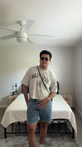 get ready w me 🌫️ #outfitinspo #mensfashion #simpleoutfit  #OOTD #summeroutfit 