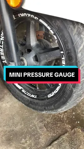 Kung may sasakyan ka dapat meron kang MINI PRESSURE GAUGE para mabilis mo mamonitor ang TIRE PRESSURE ng iyong gulong #tirepressuremonitor #tire #rider 