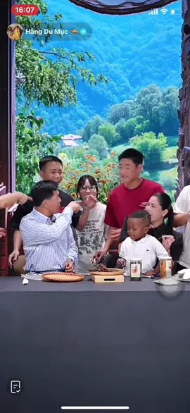 Gia đình Hạnh Phúc #phamquanglinh #quanglinhvlog #hangdumuc #phamquanglinhofficial #lôicon #nhậtlệ #viral 
