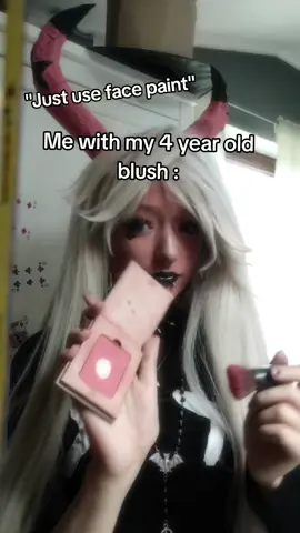 || #VEROSIKA I'm too poor for face paint || • • • • #dc #dlaciebie #fy #fyp #foryoupage #cartoon #cosplay #hb #helluva #helluvaboss #helluvabosscosplay #helluvabossverosika #verosika #verosikamayday #verosikahelluvaboss #verosikamaydayhelluvaboss #verosikamaydaycosplay #verosikacosplay #trend #boost #support #supportcosplayers #silly #viral #facepaint #relatable 