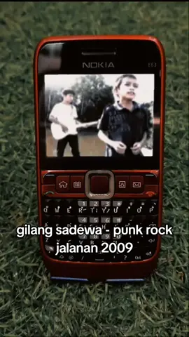 gilang sadewa - punk rock jalanan 2009 #nostalgia #nostalgia90an #videojadul #gilangsadewa 