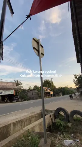 Kok balabiah allhamdulillah😌#katakataminang #musikminang #minangsad 