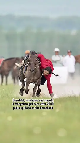 A Mongolian girl born after 2000 picks up Hada on the #horseback, which is beautiful, handsome and smooth. #horse #horsegirl #horseriding #fun #trending 