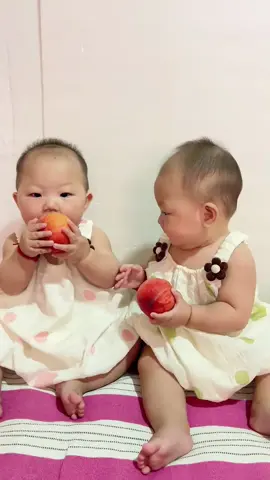 What should I do😅#fyp #baby #funnyvideos #funny #foryou 