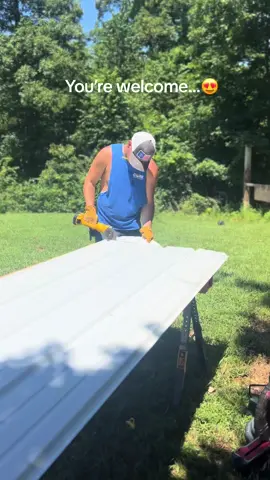 Hubby!😅😍  #husband #tools #building #chickencoop #hottie #give #him #a #like #outside 