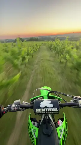 600k ❤️ merci #moto#cross#kxf#250#sunset