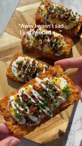 a loaded hashbrown to brighten up your day☀️ #Recipe #snack 