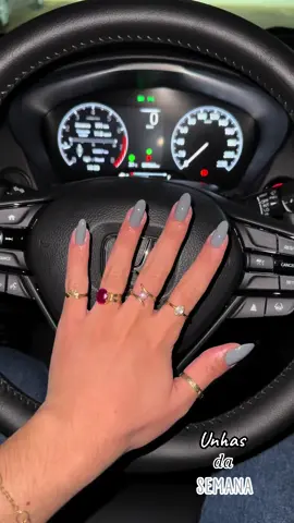 Unhas da semana! E ai, gostaram? 💅🏻 O esmalte é da KIKO, na cor MEDIUM GREY 🥰 #fy #unha #fypシ゚ #unhas #foryou #nails #fyp #unhasdasemana #vaiprofycaramba #esmalte #viral #cor #viralvideo #manicure #viraltiktok #unhasnaturais #Lifestyle 