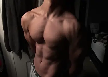Half way through summer. #fyp #GymTok #aesthetic #bodybuilding #foryou #physique #viral #foryoupage 
