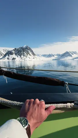 my kind of therapy: ⛵️🤍 | 📷 more wonderful moments @giuliogroebert | #norway #bucketlist #beautifuldestinations #nature #naturelovers #sea #travel #adventure #naturetherapy 