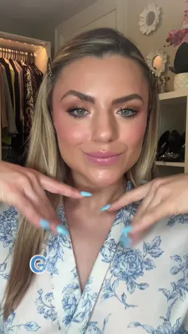 GRWM 🍭✨  Brown gel & Drama Mascara by @Grande Cosmetics  Jelly pop primer, Power Grip Setting Spray, Soft Glam Satin Foundation & Powder Bronzer palette by @e.l.f. Cosmetics  4-in-1 Halo concealer by @Smashbox Cosmetics  Chubby Contour Stick by @Clinique  Lip oil & Lip Slide by @Hard Candy  Strawberry Powder Blush by @Glamlite  #fypp #grwm #grwmroutine #makeup 