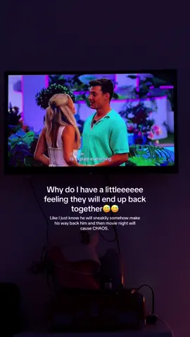 I will not be surprised is he finneses his way back in #LoveIsland #loveislandusa #kaylorandaaron #aaronloveisland #kaylorloveisland 