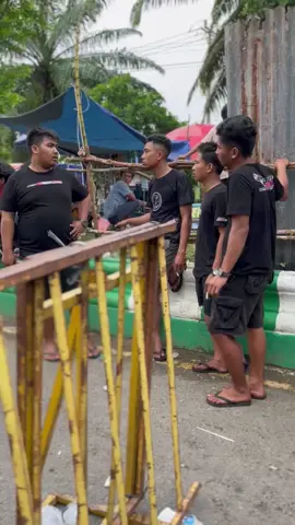 Awal bukan lah akhir💨❤️‍🔥 @cv.riskibersaudara_official @robbii @Markaz Grapich #bulian #fyp #soundviral #racecar #jambipride #liaranjambi #liaranindonesiaid #jambitiktok #lewatberandafyp 