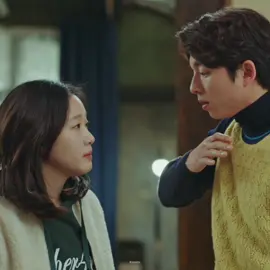 Ketika melihat dua temanmu sedang bucin, lol. Source : Goblin (Guardian: The Lonely and Great God) #goblinkdrama #gongyoo #kimgoeun #leedongwook #dramakorea #drakorrekomendasi #kdrama #fyp 