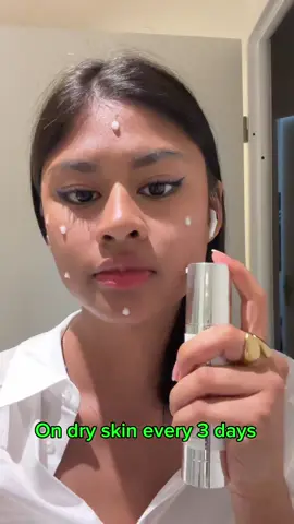 /AD\ Microneedle without the needle : VT reedle shot 300 The product that has consistently ranked first in basic care for the longest period at Olive Young. #ad #gift #vtcosmetics #glowuptips#viralkbeauty #Koreanmusthaves #reedleshotchallenge #reedleshot #Reedleshottreatment #skintok #Glossyskin @vtcosmetics_global  @VTcosmetics_official 