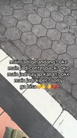 @stfu req? follow dulu atuh🤪 #fyp #fypシ゚viral #kiper #sepakbola #katakata #futsal #xyzabcd 