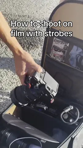 Save this video for later to use this technique! #laphotographers #studiophotography #fashionphotographer #losangeles 
