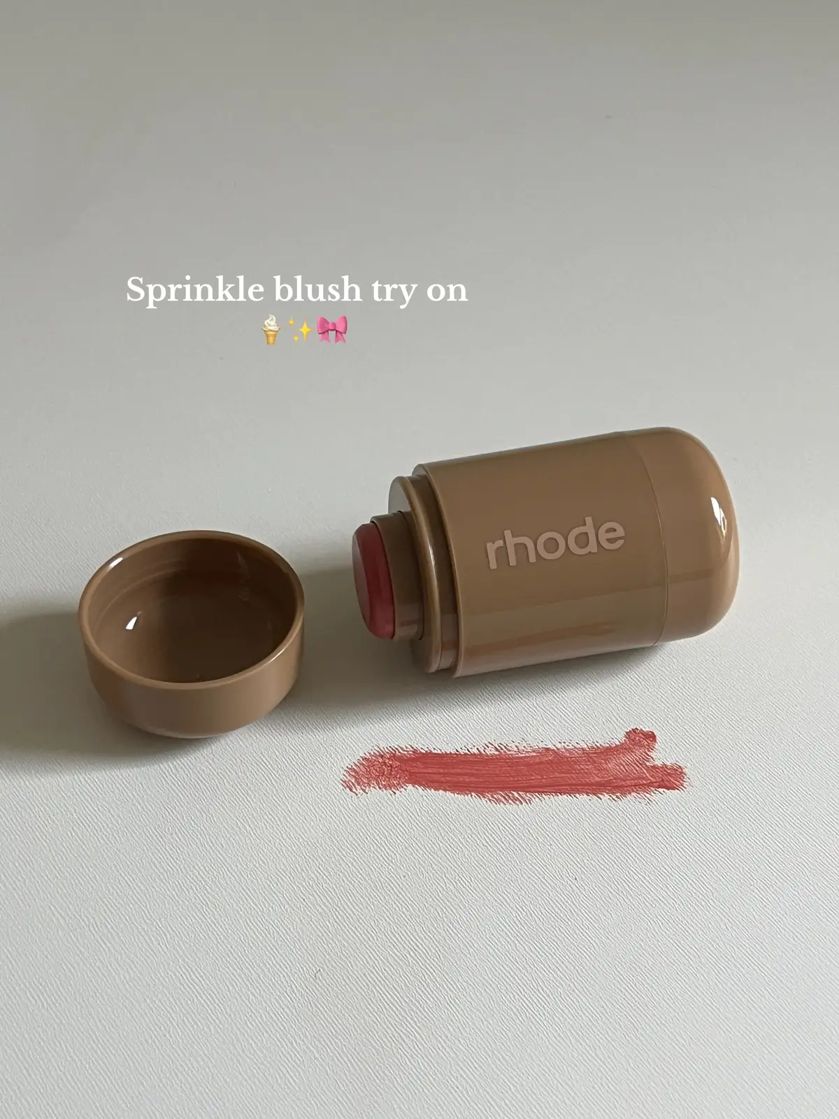 #rhodepocketblush #sprinkleblush @rhode skin 