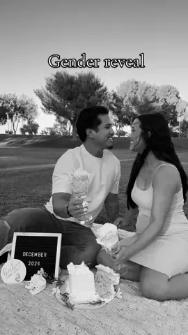 Sweet gender reveal #genderreveal #reveal #pregnanttok #firsttimeparents #firsttimemom #firstbaby 