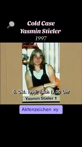Cold Case: Yasmin Stieler. Aktenzeichen xy Sendung von 1997. #yasminstieler #uelzen #aktenzeichenxy #coldcase Yasmin Stieler, eine 18-jährige Uelzenerin, verschwand im Oktober 1996 spurlos. Wenige Tage später wurde ihr zerstückelter Korper in einem Müllsack gefunden. Der Fall ist bis heute ungeklärt, und ihre Mutter kämpft weiterhin für Gerechtigkeit. 🕊️ 