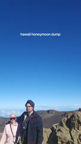 Hawaii honeymoon dump 🌴 #travel #vacation #hawaii #hawaiitiktok #traveltiktok #traveltok #maui #mauihawaii  #goldenhour #sunset #traveldump #honeymoon #honeymoontrip #vacay #Summer #aesthetic 