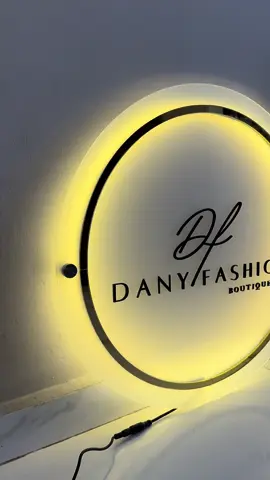 #logotipo #personalizado #acrilico #boutique #trabajobonito 