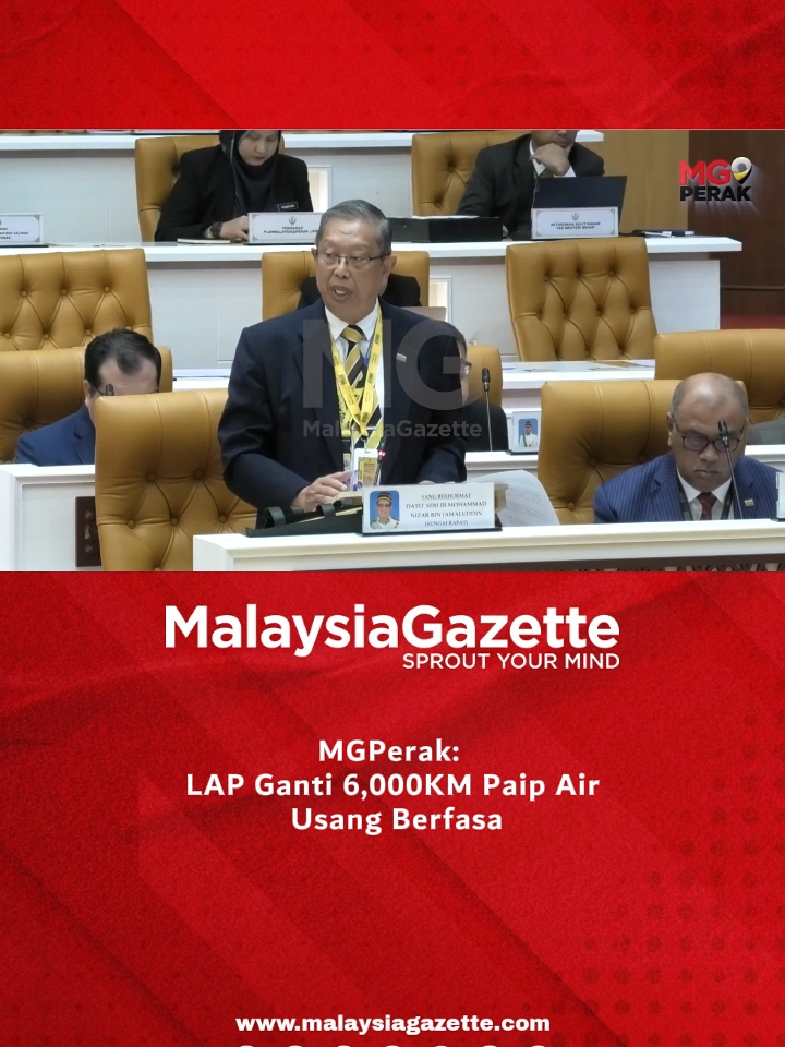 MGPerak: LAP Ganti 6,000KM Paip Air Usang Berfasa IPOH - Perak sedang dalam usaha menggantikan kira-kira 6,000 kilometer (km) paip air usang jenis simen asbestos kepada paip baru di seluruh negeri secara berfasa. Extro Infrastruktur, Tenaga, Air dan Pengangkutan Awam Perak, Datuk Seri Mohammad Nizar Jamaluddin berkata, bagaimanapun keutamaan diberikan kepada kawasan-kawasan yang mengalami keperluan mendesak. - MGPerak #malaysiagazetteperak #MGPerak