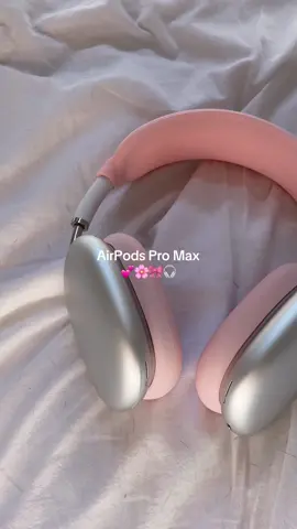 PINK AIRPODS PRO MAX 🎧💕🌸🎀 #airpods #pink #airpodspromax #pimp #headphones #rose #coquette #girl #fille #pinterest #aesthetic #apple #ugc #music #unboxing #shein #meangirls #reginageorge 