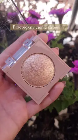 Ten błysk ✨ #namcosmetics #makijaż #glow  #zamiennikmoonstone #moonstone  #dc #dlaciebie #viral 