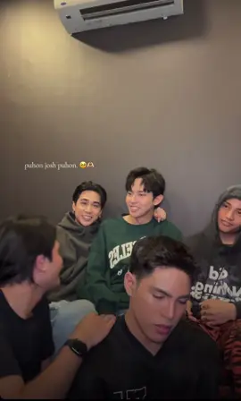 them talking about their project for the success of mapa and then josh suddenly talks about his dad. i am soo soft for this huhu love you josh #SB19 #SB19_JOSH #fyp 