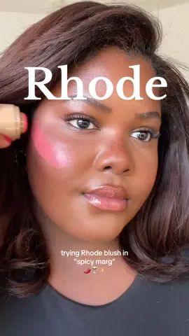 that first swipe was a lil scary but this shade is GORGG ✨ #rhodeblush #rhode #makeup #blush #makeuptutorial #blushtrend #softglammakeup 
