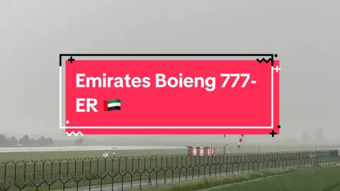 Emirates Boieng 777-ER landing in Brussels 🇧🇪 #brusselsairport #foryou #aviationlovers #avgeeksontiktok #airlines #emirates #🇦🇪 #dubai #fypage #foryourpage #belgium #raining @Brussels Airport @Emirates 