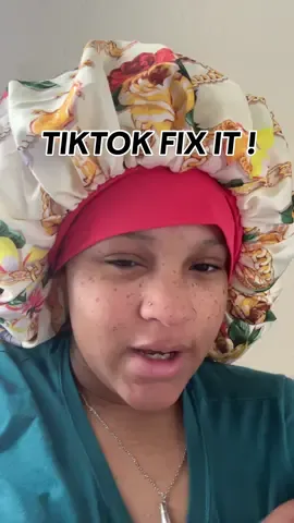 TikTok What is going on ?? 🤨 #tiktok #foryou #roadto10k #girlssupportinggirls 