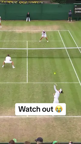 (via @wimbledon) #ouch #tennis #funny #Wimbledon 