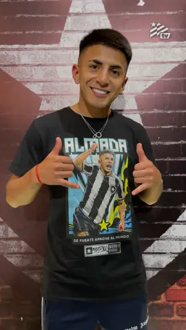 Vestiu bem demais, Thiago!👌🏾😎 A coleção do Almada está disponível na Botafogo INK! Acesse reserva.ink/botafogofr e garanta a sua camisa! De Fuerte Apache al MUNDO! 🇦🇷🔥 #BFR #Botafogo 