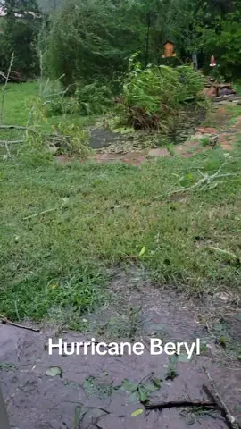 Hurricane Beryl in Effect! #thunderstorm #coastal #weather #dirtysouth #closeup #beryl #summerstorm #windy #rain #country #Summer #hurricaneberyl #how #Hurricane 