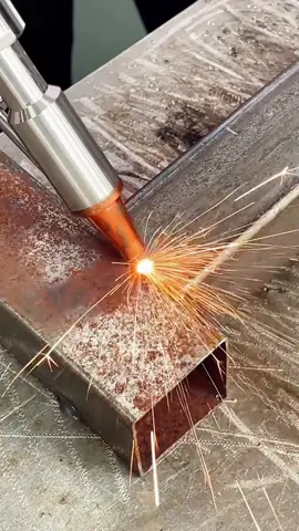 Handheld laser welding machine #laserwelding #welding #welder #laserdmk #dmklaser #foryou #fypage #capcut 