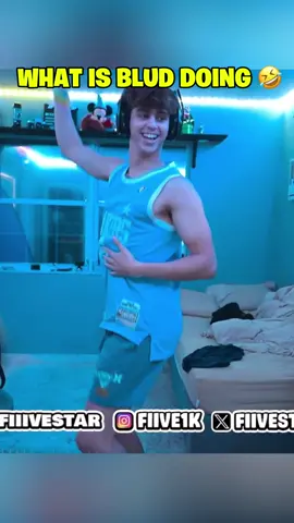 What is Blud doing 😭🤣 #fyp #dancing #funny #twitchclips #twitchlive #trending #lacy 