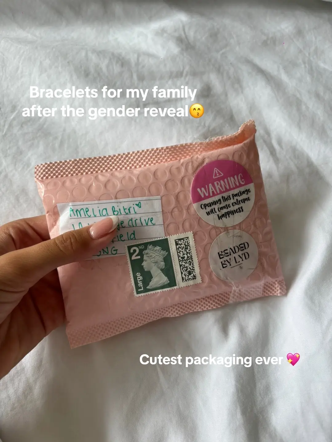 @beadedbylyd sells the cutest bracelets and phone straps 😫 #CapCut #goals #july #firstofthemonth #luckygirlsyndrome #girlscommunity #girlssupportgirls #1k #hairstyle #haircare #skincare #UGC #ugccreator #Vlog #beautycreator #pr #influencer #foryou #unitedkingdom #beauty #followers #grwm #grwmroutine #clothing #haul #makeup #MakeupRoutine #curlyhair #curlygirlmethod  #makeuptesting #makeupreview #ugcexample