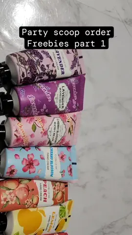 Party scoop #creatersfund #createrinsight #blackowned #lipgloss #freebies 