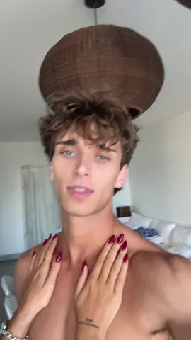@Gabriela Moura 